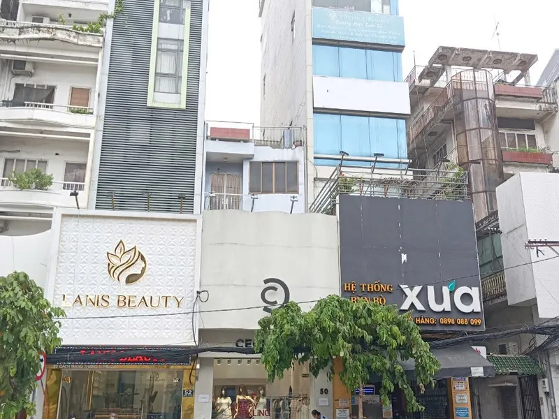 Cho thuê nhà mặt tiền 48-50 Cách Mạng Tháng Tám Quận 3