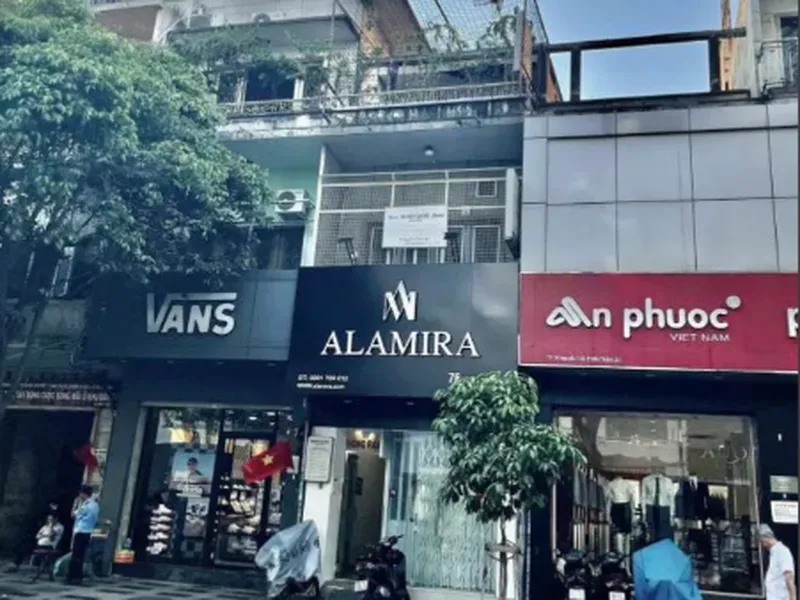 Bán nhà 124 Nguyễn Trãi Phường Bến Thành Quận 1