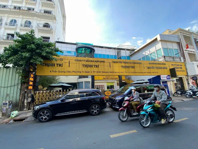 Bán nhà mặt tiền số 4 Trần Quang Diệu Quận 3