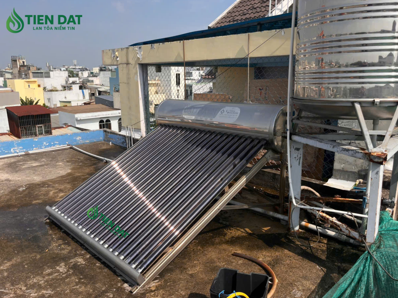 máy nước nóng mặt trời máy nước nóng mặt trời