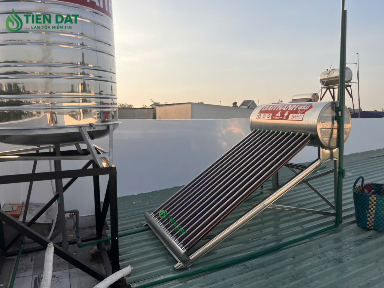 nước nóng năng lượng mặt trời nước nóng năng lượng mặt trời
