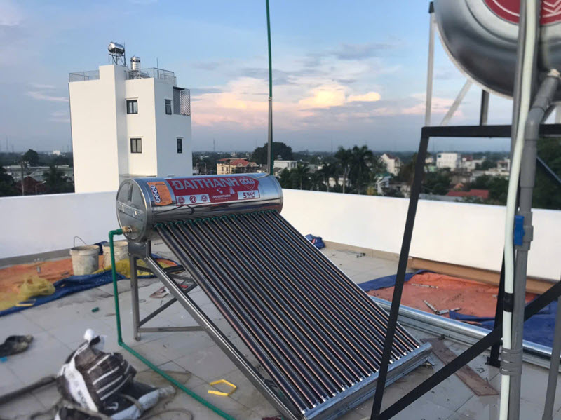 máy năng lượng mặt trời Đại Thành máy năng lượng mặt trời Đại Thành