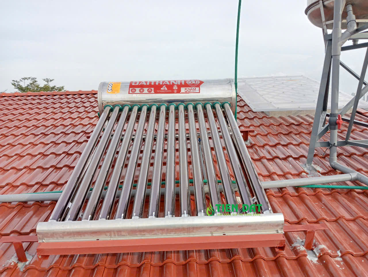 máy năng lượng mặt trời tân á đại thành máy năng lượng mặt trời tân á đại thành