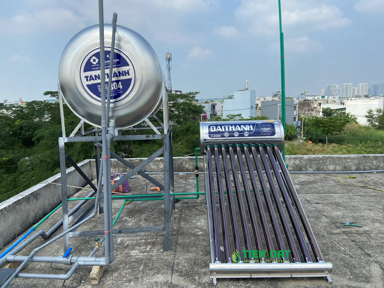 Tại sao nên chọn máy nước nóng Đại Thành 130L cho hộ gia đình ở Bình Tân? Tại sao nên chọn máy nước nóng Đại Thành 130L cho hộ gia đình ở Bình Tân?