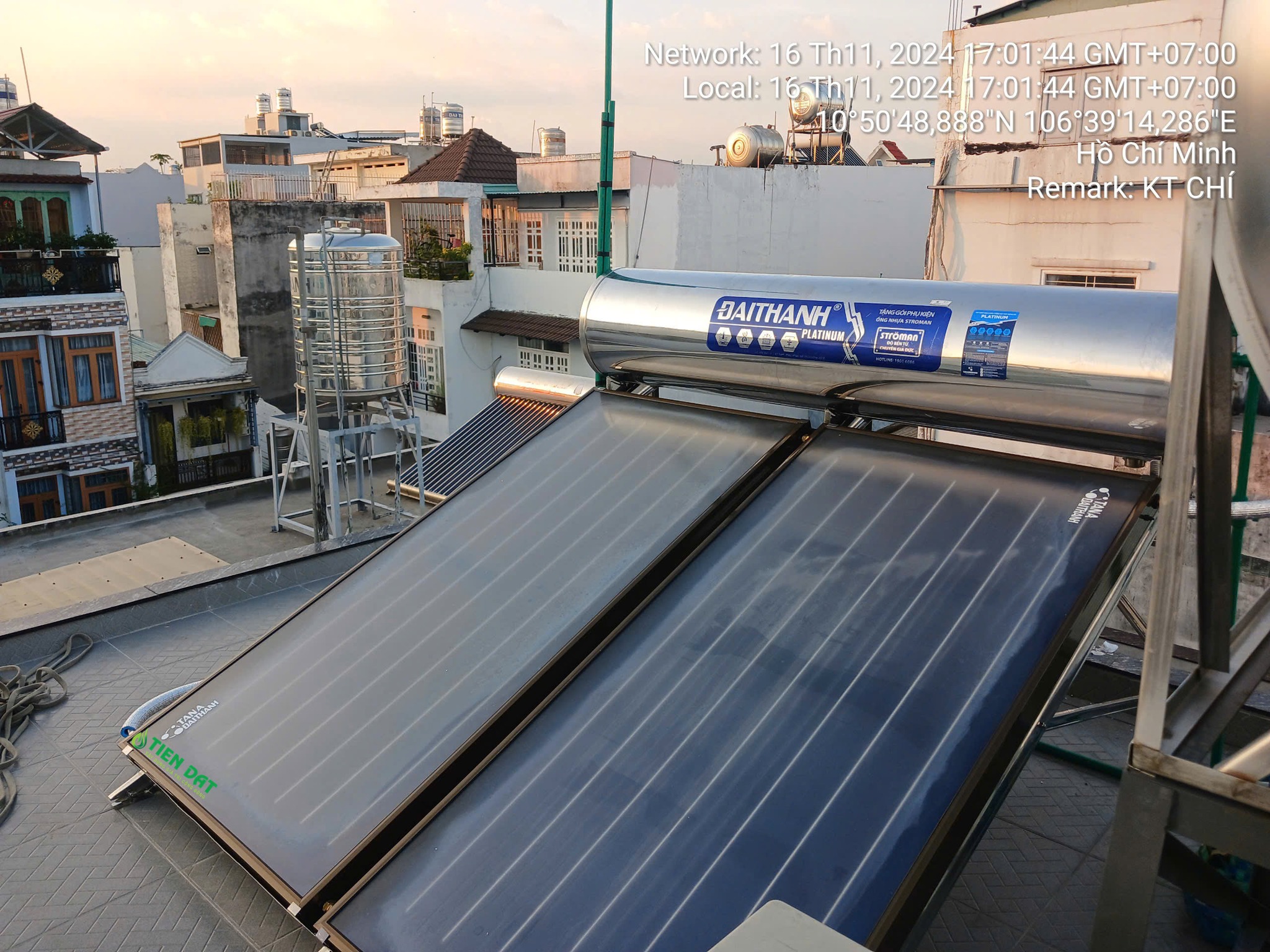 máy nước nóng năng lượng mặt trời máy nước nóng năng lượng mặt trời