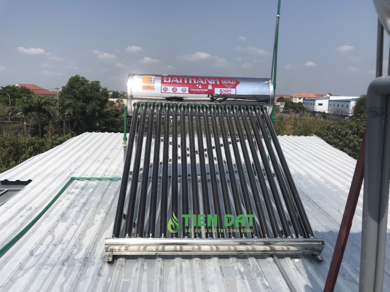 máy nước nóng năng lượng mặt trời máy nước nóng năng lượng mặt trời