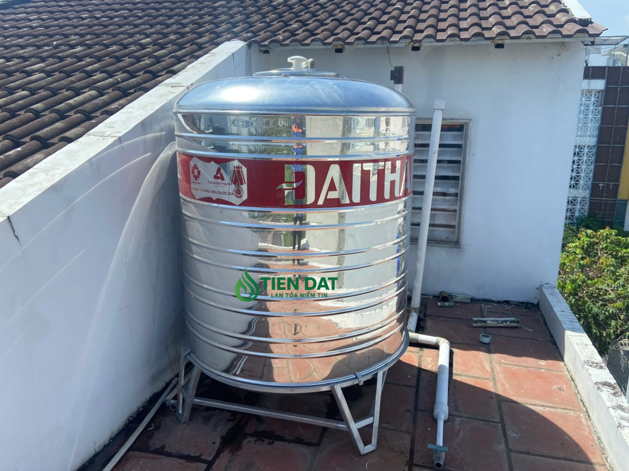 bồn inox đứng 1500l bồn inox đứng 1500l