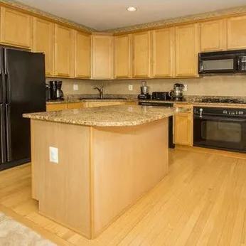 Tủ bếp Hwata gỗ sồi HWGS 06