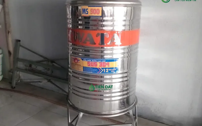 Công trình thực tế giao bồn nước inox Hwata 500L Đứng tại Hóc Môn - Lựa chọn cho các hộ gia đình từ 3 đến 5 người