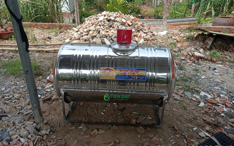 Công trình thực tế giao bồn nước inox Hwata 310L nằm tại Quận 12