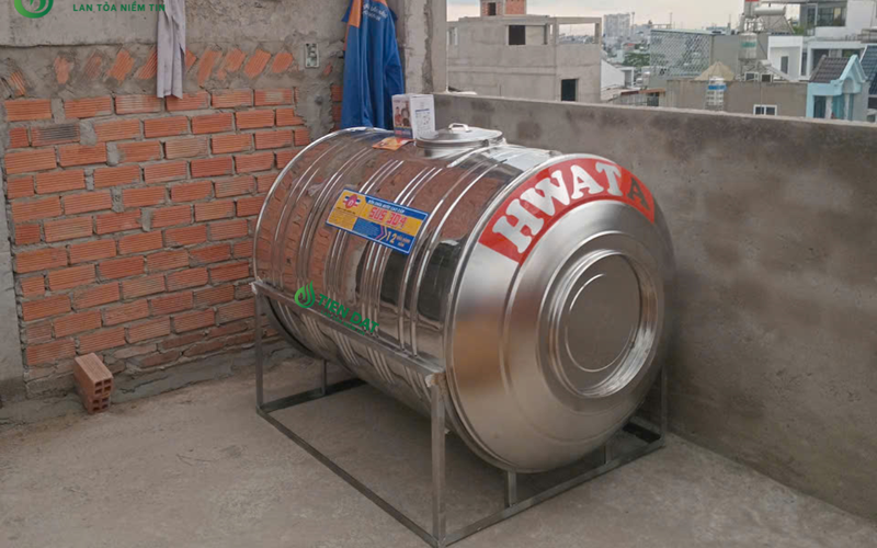 Công trình thực tế giao và kéo bồn nước inox Hwata 500L Nằm tại Gò Vấp 
