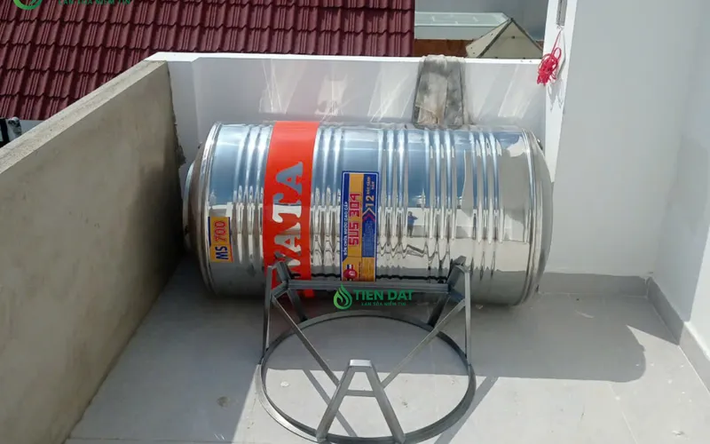 Công trình thực tế giao kéo bồn nước Hwata 700L Đứng tại Gò Vấp - Đáp ứng linh hoạt nhu cầu trữ nước sinh hoạt an toàn