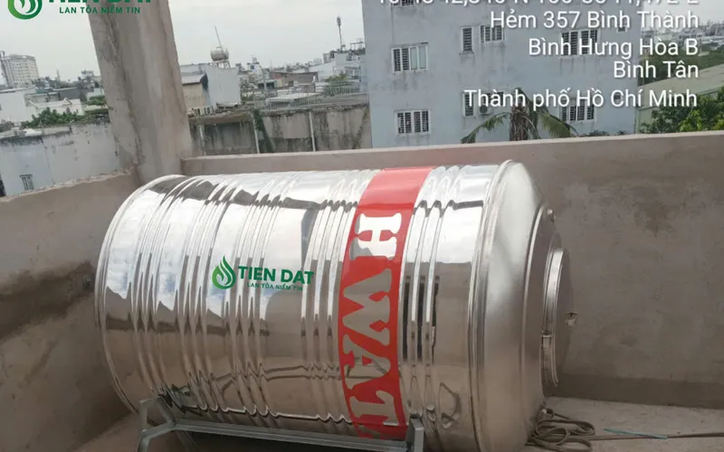 Công trình thực tế giao kéo bồn nước hwata 1000L Đứng tại Bình Tân - Đáp ứng tốt nhu cầu trữ nước sinh hoạt cho gia đình
