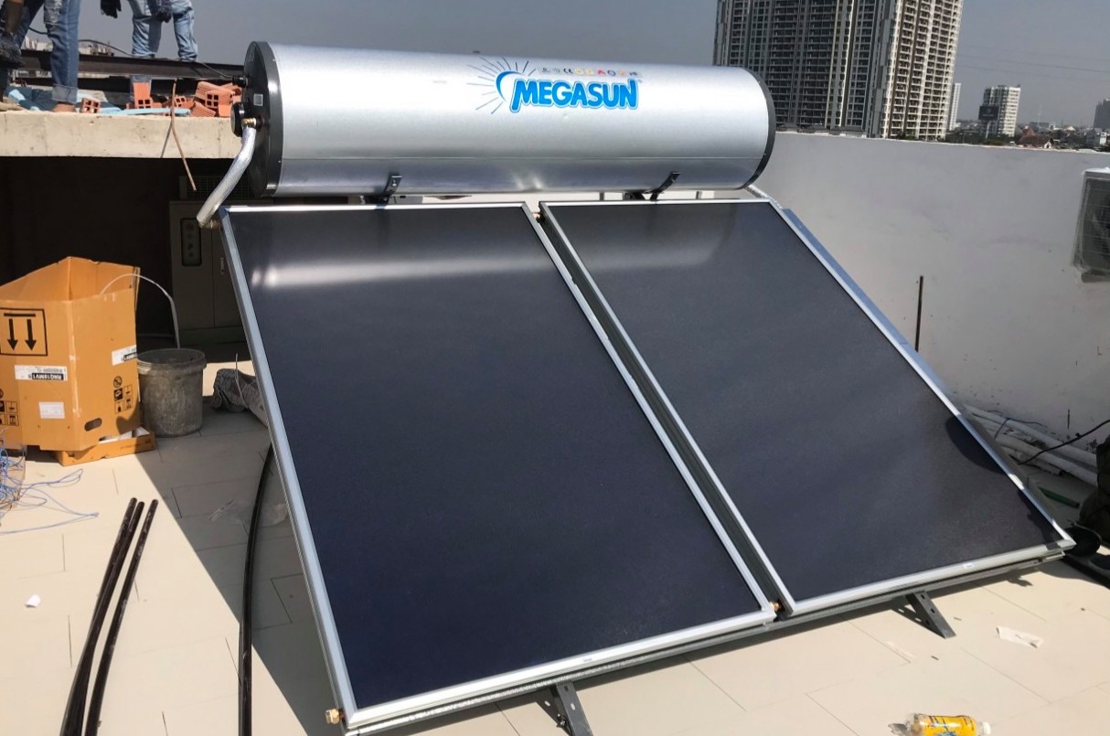 máy nước nóng năng lượng mặt trời giá rẻ máy nước nóng năng lượng mặt trời giá rẻ