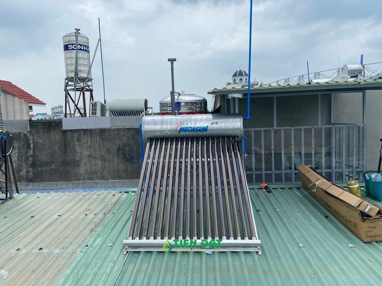 Lắp đặt và bảo trì máy nước nóng năng lượng Megasun – Những điều cần biết Lắp đặt và bảo trì máy nước nóng năng lượng Megasun – Những điều cần biết