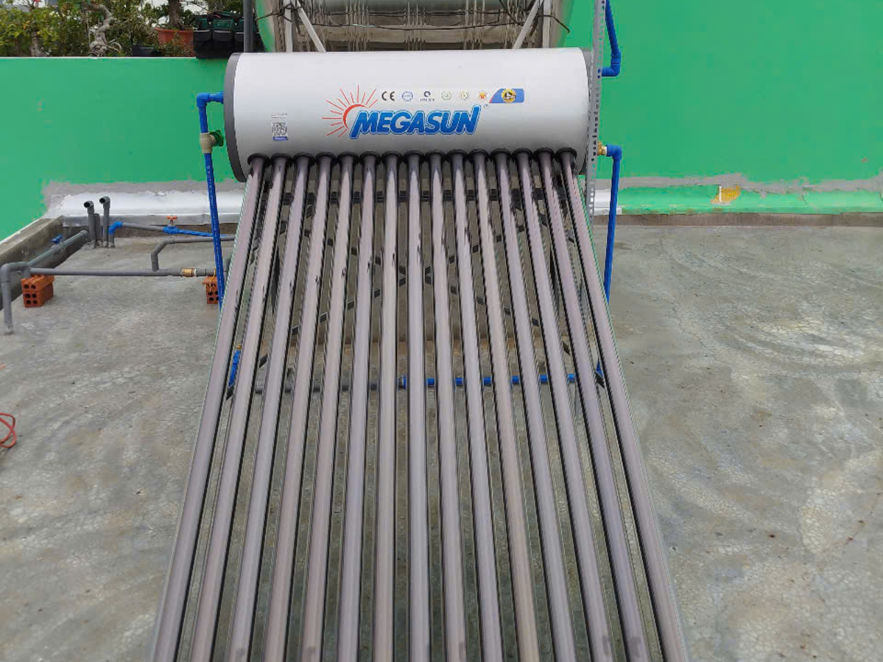 năng lượng mặt trời megasun ống dầu năng lượng mặt trời megasun ống dầu