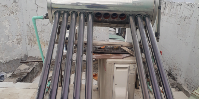 vệ sinh máy nước nóng năng lượng mặt trời vệ sinh máy nước nóng năng lượng mặt trời