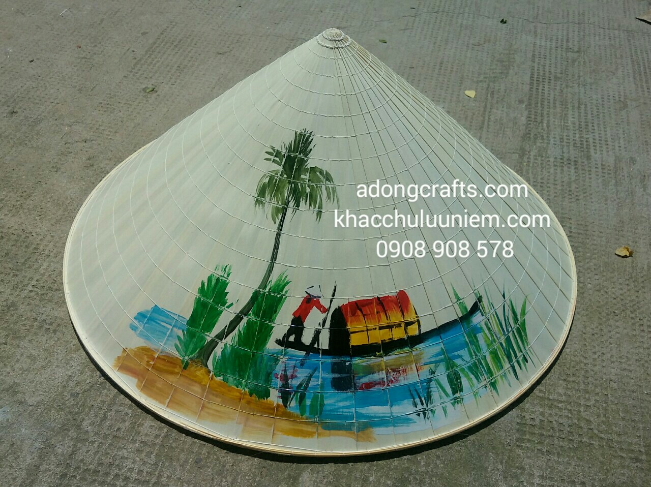 Nón lá vẽ cảnh đông quê sông nước việt nam