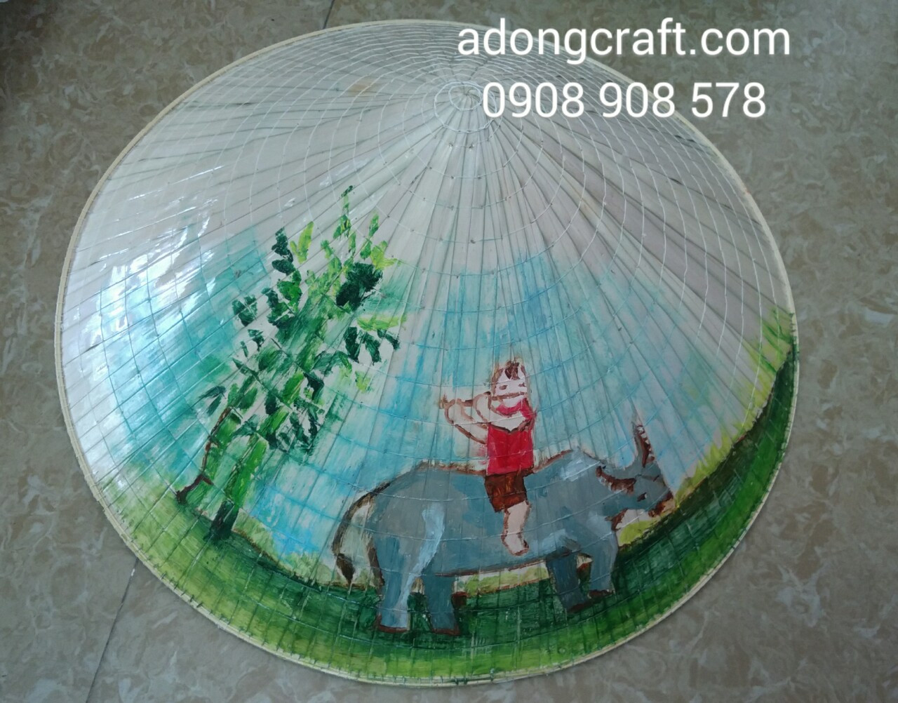 Nón lá đong que viet nam con trau chu tieu