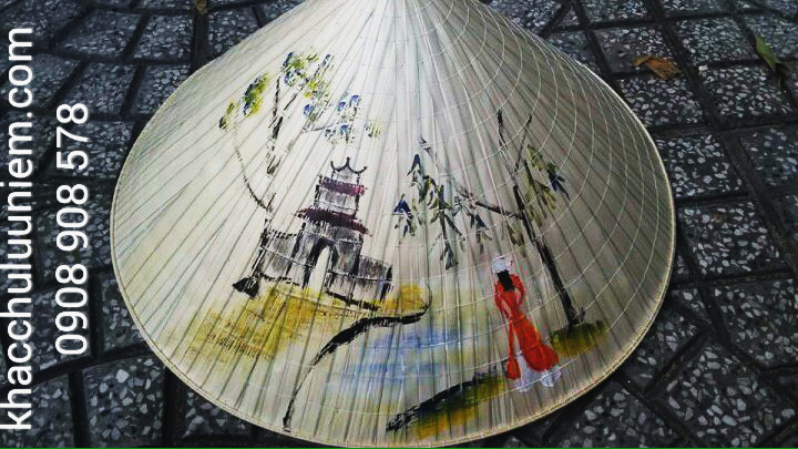 qua tang viet nam non la