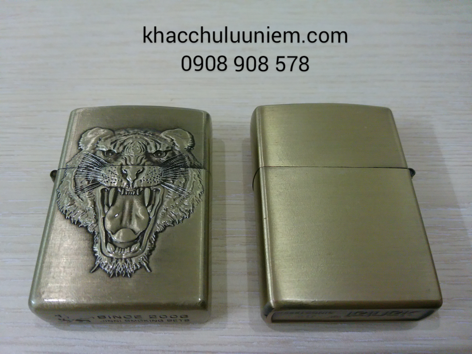 Quet zippo hinh cop ho khac ten theo yeu cau