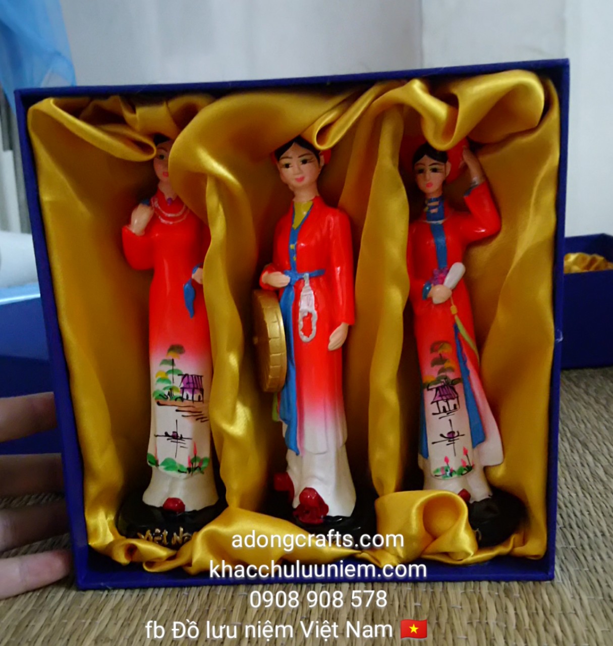 Hộp quà cao cấp Bộ Tượng cô gái 3 miền Việt Nam : Bắc Trung Nam - Việt Nam