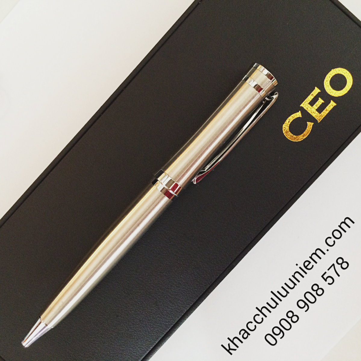 ceo 6635 Bút bi ký khắc tên