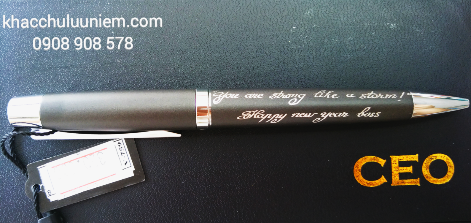 khắc chữ thủ công