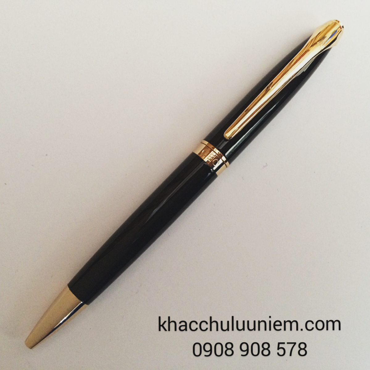 but ky ten khắc chữ được