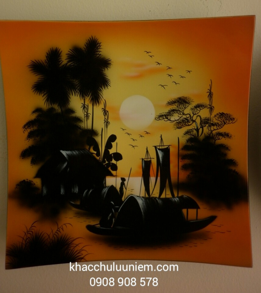 Tranh son mai vuong dia