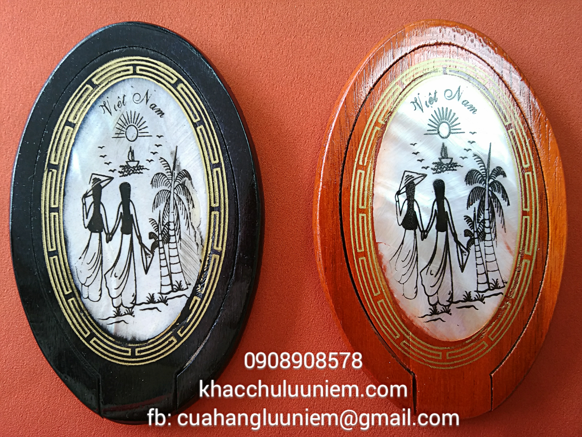 Guong go hinh co gai viet nam