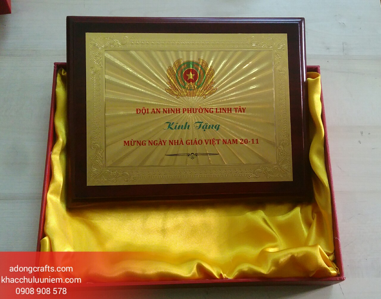 KỶ NIEM CHUONG GO CO QUAN GIA RE DEP