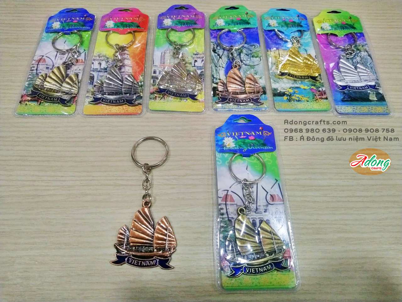 Móc khóa hình chiếc thuyền tượng trưng du lịch biển chất liệu bằng kim loại - Hình cánh thuyền biển - Quà Tặng Lưu Niệm Việt Nam