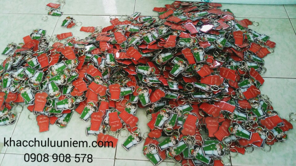 moc khoa lam so luong nhieu chipi cuoi