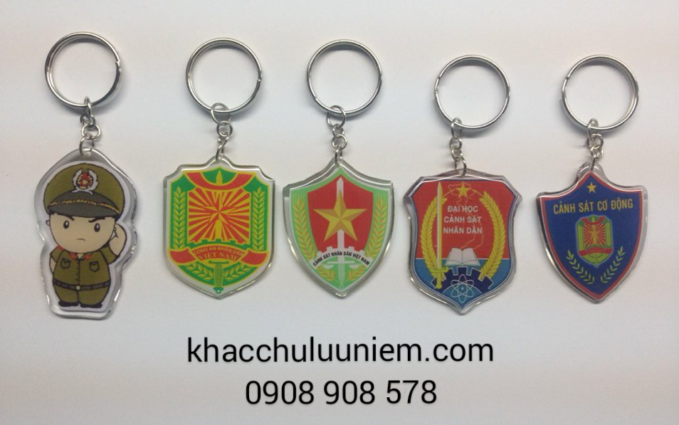 moc khoa deo lam theo yeu cau