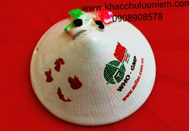 moc khoa non la qua tang logo