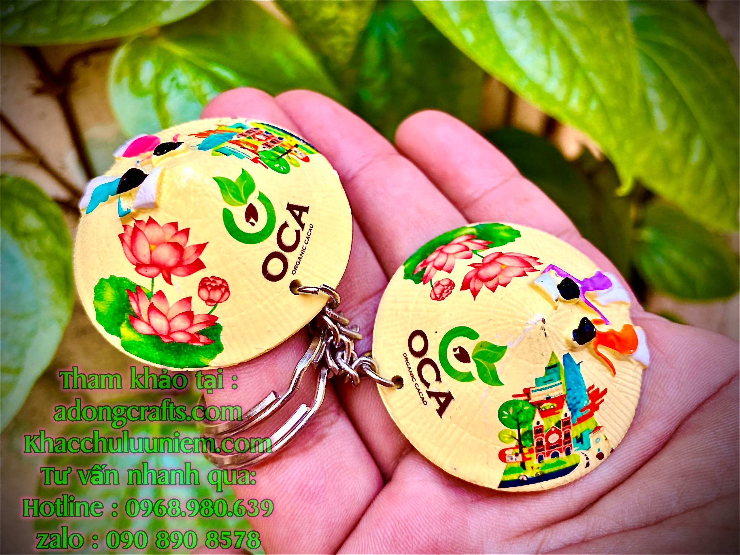 moc khoa qua tang ban be tour du lich y nghia