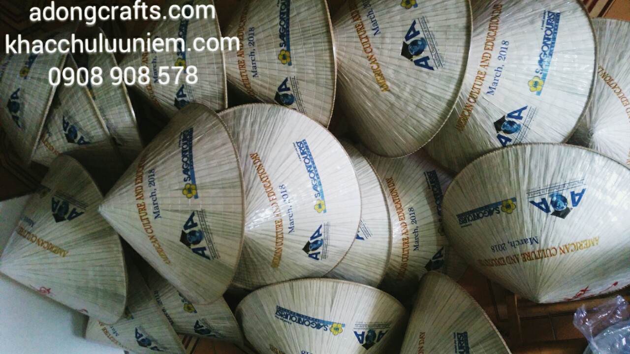 non la in logo trung tam dao tao thuong mai