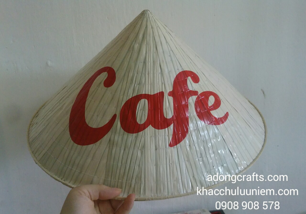 quan ca phe trang tri non la