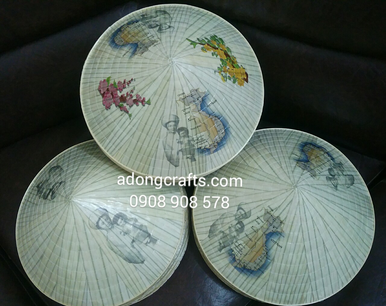 non la in hinh anh logo phong phu tang du khach nuoc ngoai