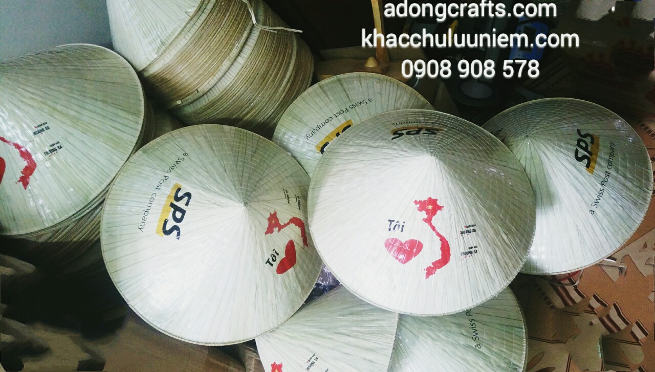 Nón lá in hình logo cong ty với so luong nhieu toi yeu non la viet nam