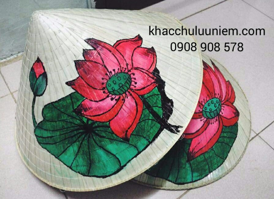nón la ve hinh hoa sen