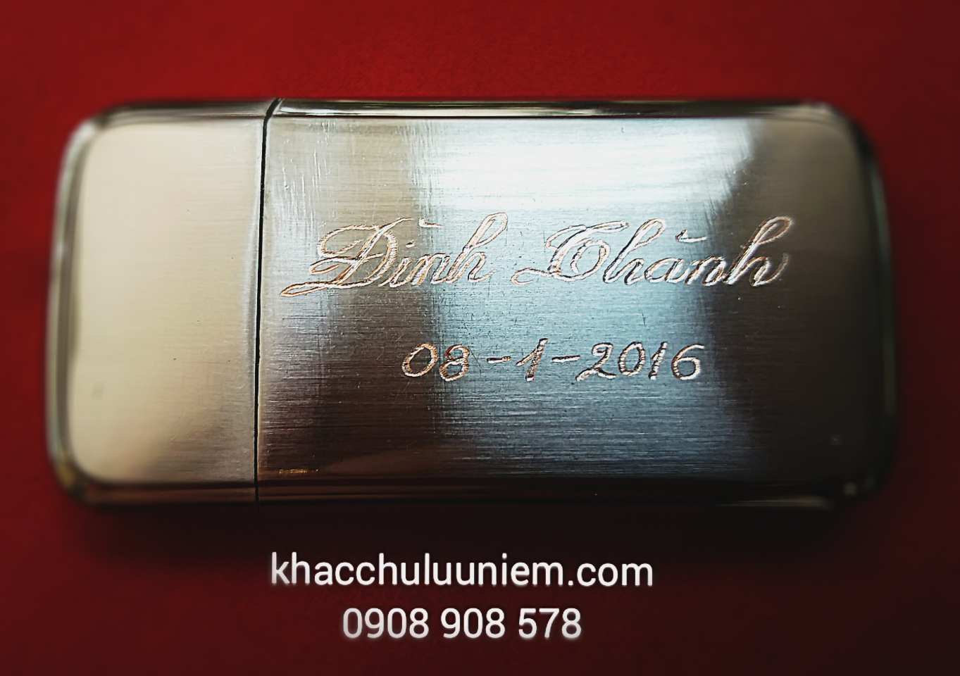 Khắc chữ trên quẹt zippo