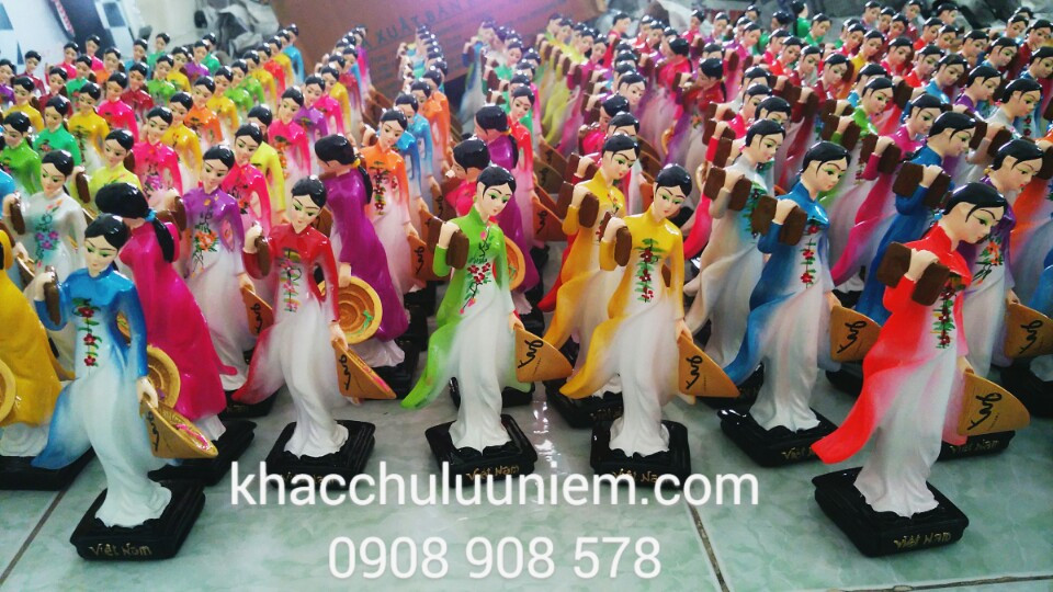 tuong áo dai việt nam