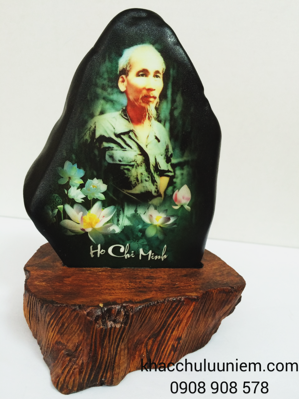 in hinh bac ho tren da