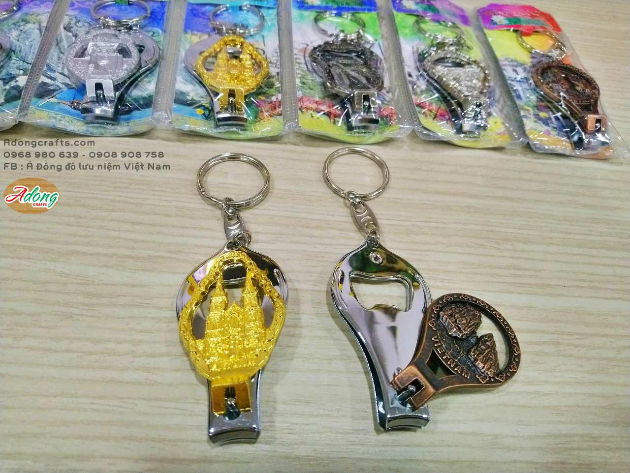 Móc khóa 2 D bấm móng, dũa móng có đồ khui nắp chai bằng kim loại - Hình địa danh - Quà Tặng Lưu Niệm Việt Nam