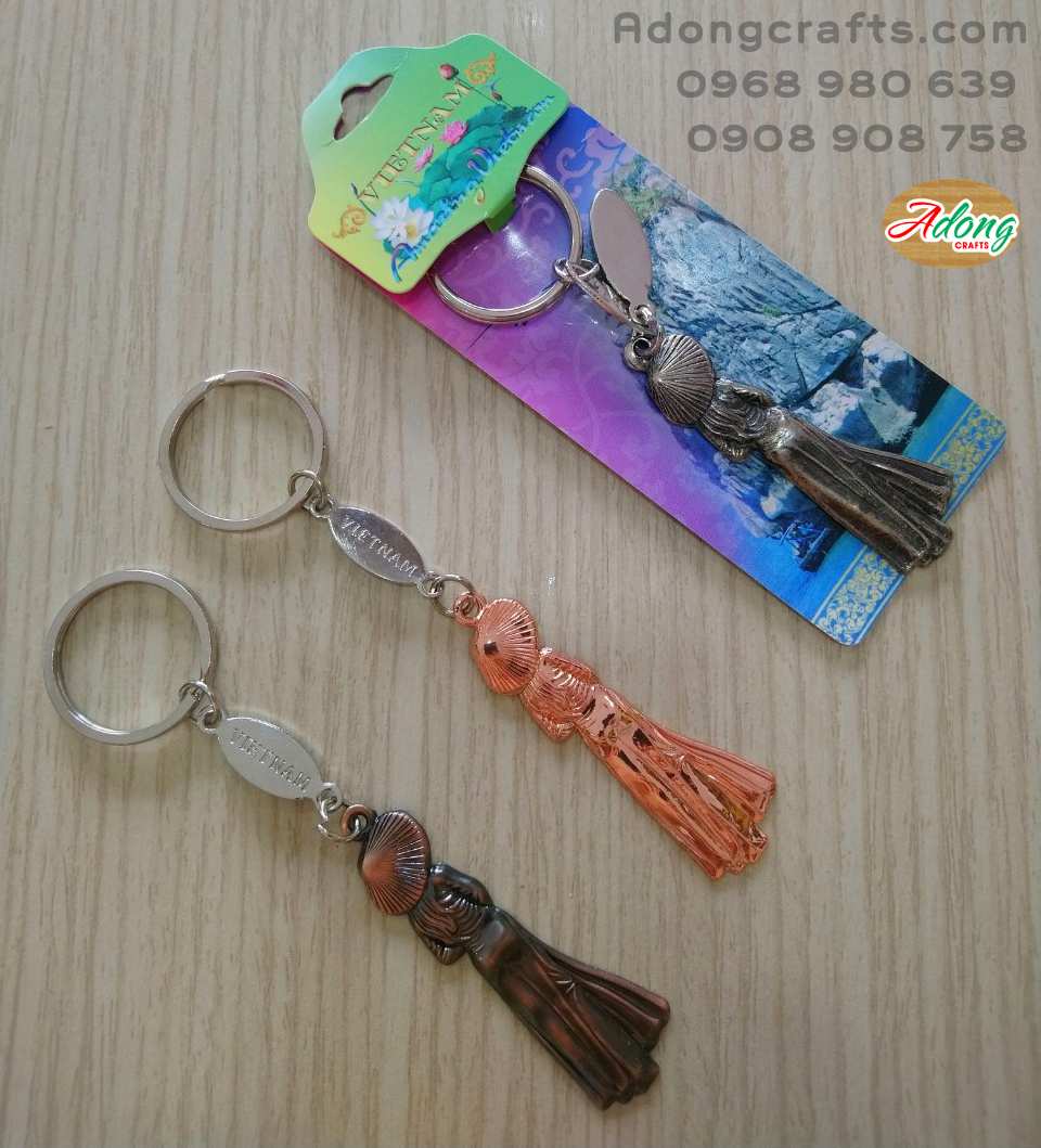 moc khoa co gai viet nam doi non la