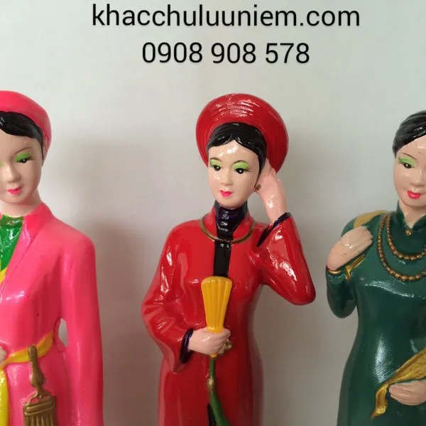 Cô Gái Ba Miền Việt Nam