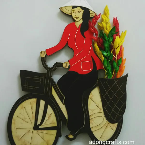 Cô Gái Việt Nam xe đạp hoa