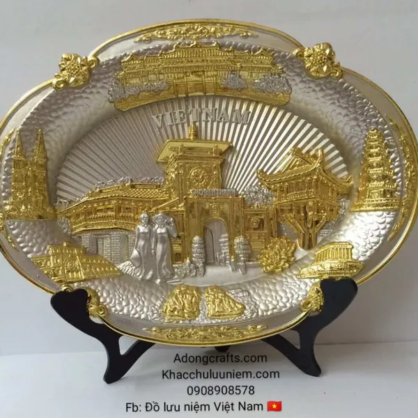 Đĩa Hợp kim Oval hình cảnh Việt Nam Chợ Bến Thành oval